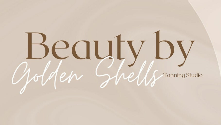 Beauty by Golden Shells – obraz 1
