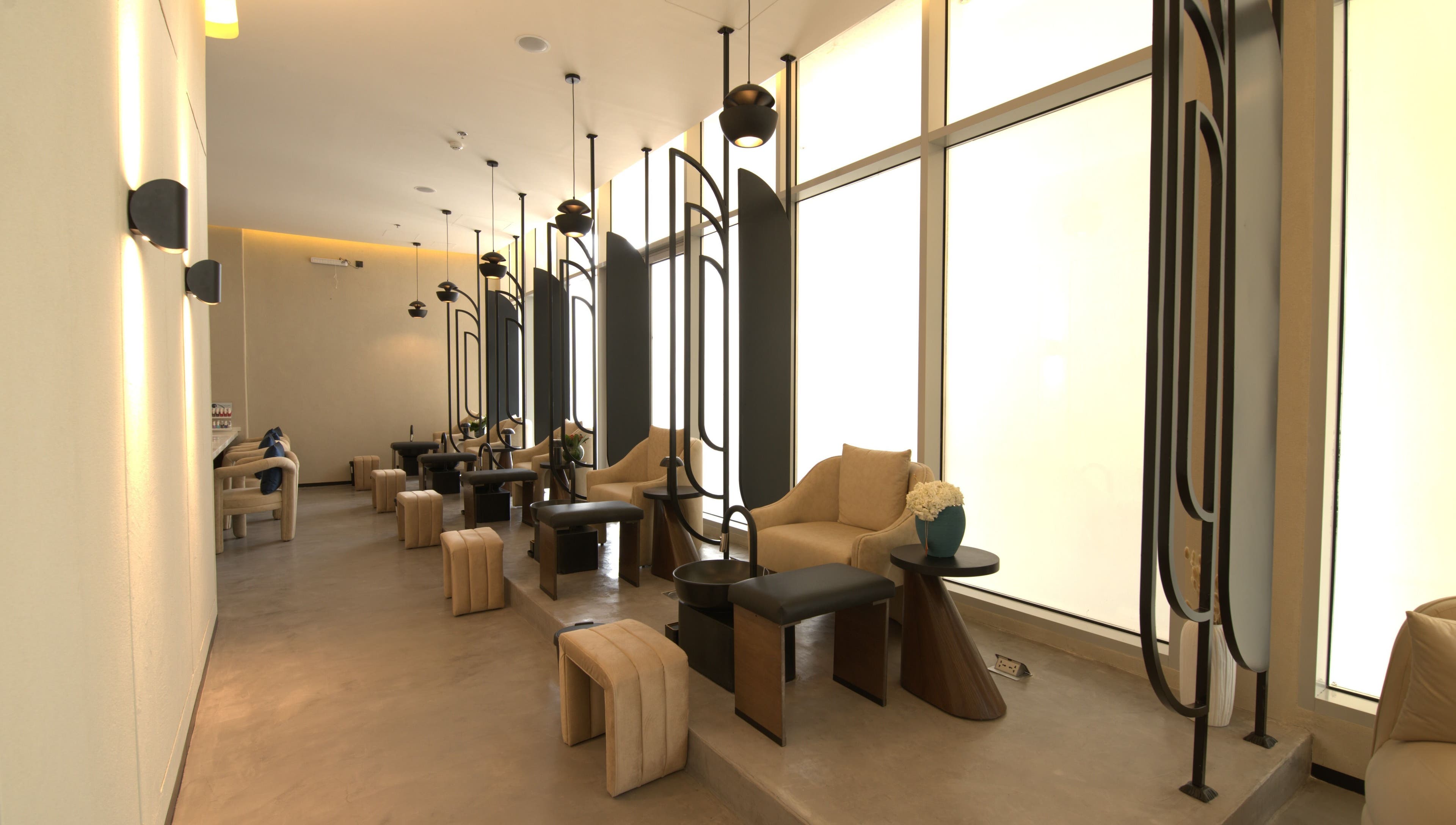 Modern seating area at Lolia Salon and Spa in Riyadh, Riyadh Province, SA with stylish decor.