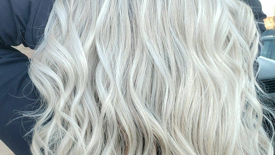 LavenderLocksSalon image 1