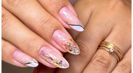Design de unhas artísticas na Esmalteria Luuh Art Nail, Rio De Janeiro, Rio De Janeiro, BR.