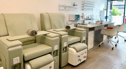 Ins Nails Studio image 3