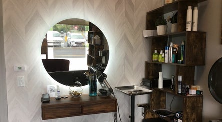 Salon Cheveux billede 2