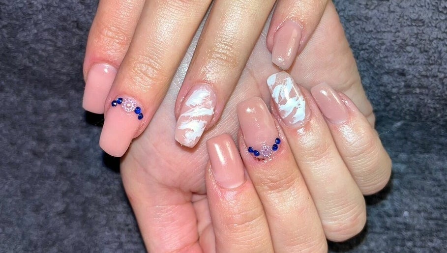 Nails by Amber image 1