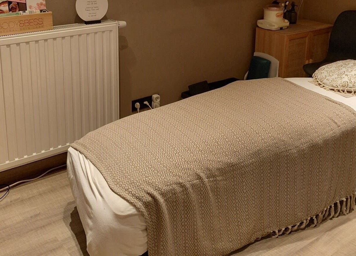 Ontspanningsruimte bij Zen&Zo in Hemiksem, Vlaanderen, BE met rustgevende inrichting.