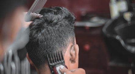Barber Jo image 2