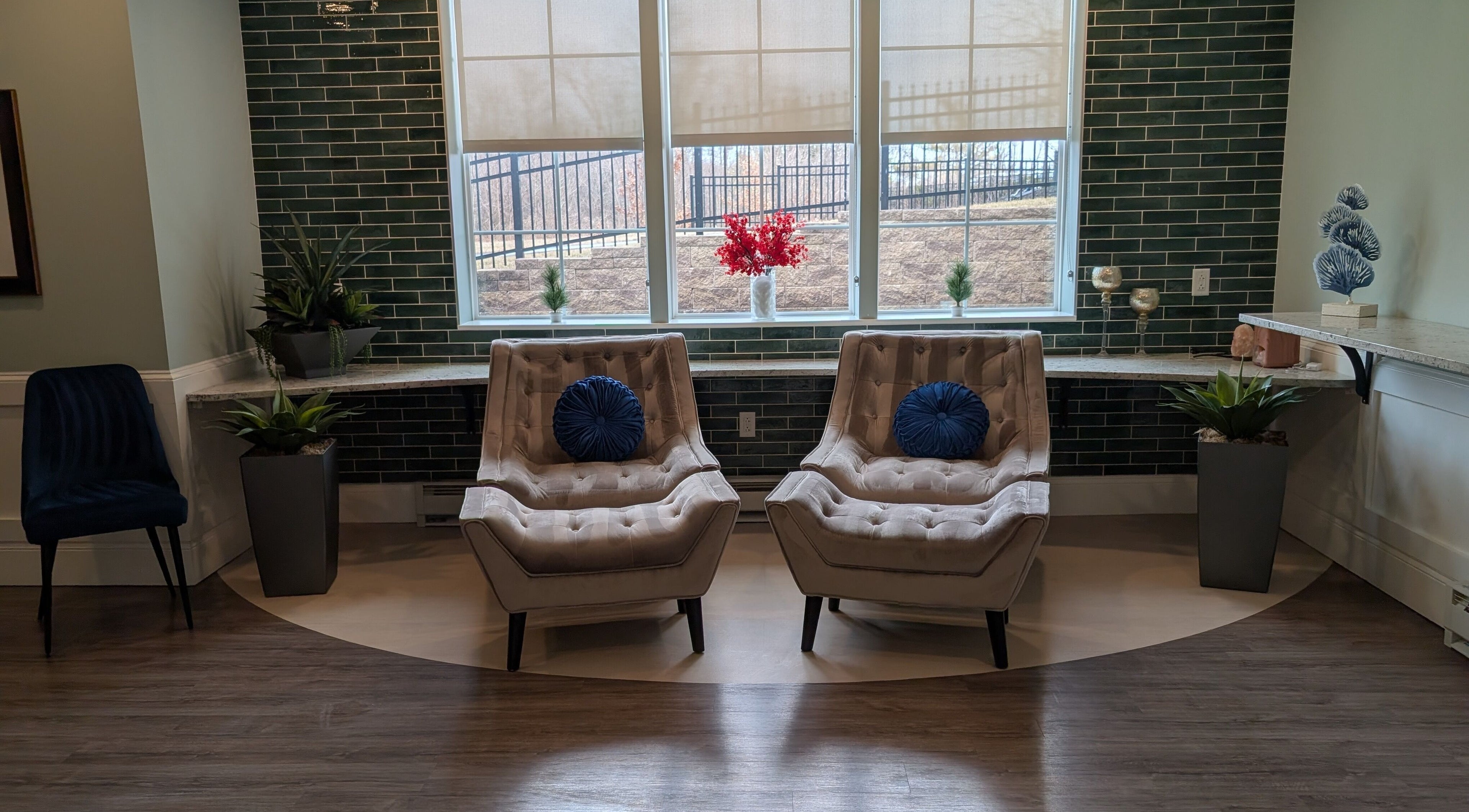 Relaxing seating area at The Spa at The Villas Holmdel, Holmdel, New Jersey, US showcasing elegant decor.