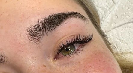 Lash Scape image 2