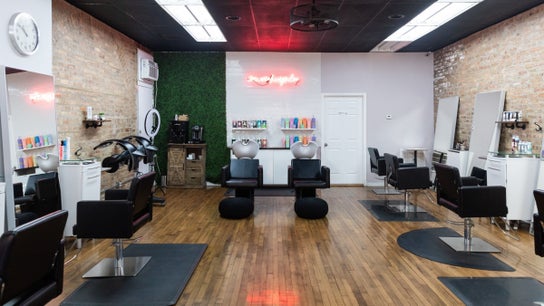 Mane Refinery Salon