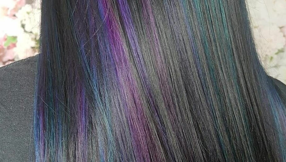 Image de Donnas Curl up and Dye 1