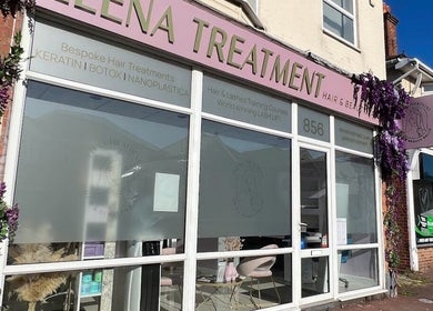 Charming exterior of Pro Studio Bournemouth in Bournemouth, England, GB, showcasing beauty expertise.