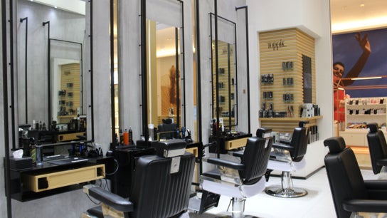 La Sala Gents Salon