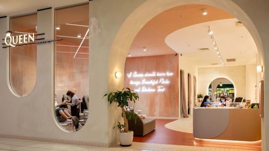Queen Nails Spa & Beauty