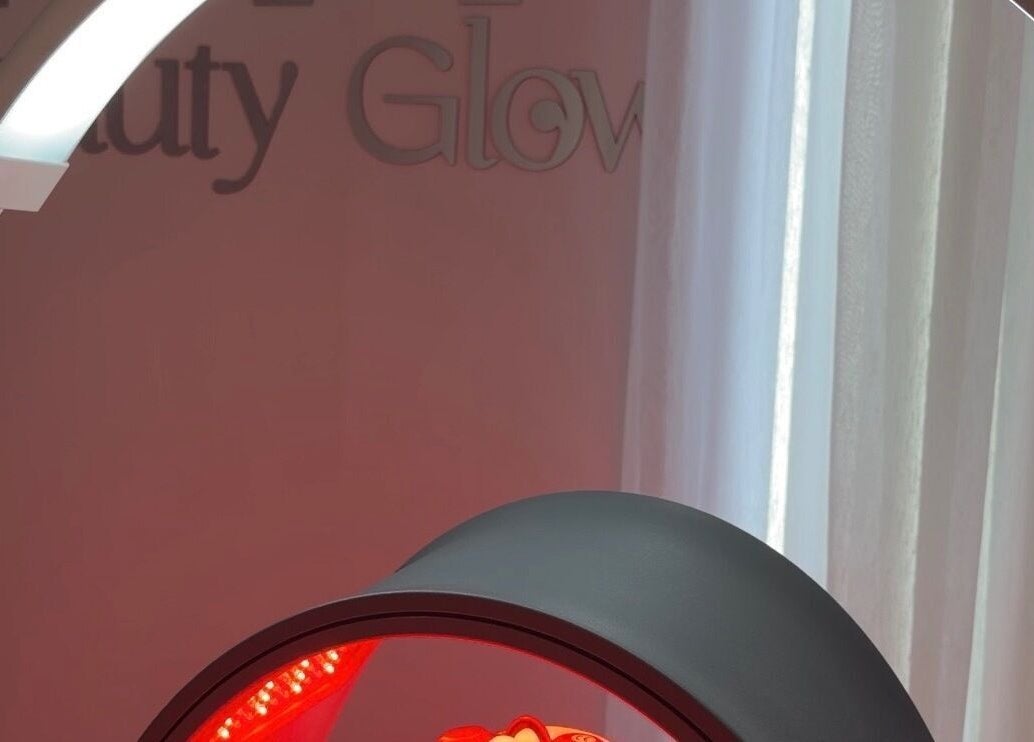 LED therapy setup at MM Beauty Glow, Noranda, Western Australia, AU, enhancing wellness and skincare.