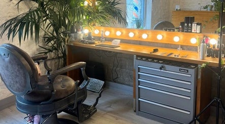 Image Barber-Room and Hair & Beauty Salon