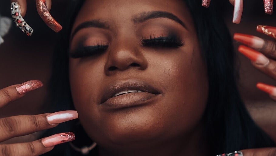 LavishNailz By a Queen imej 1
