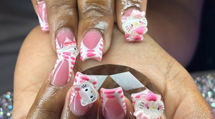 LavishNailz By a Queen imej 2