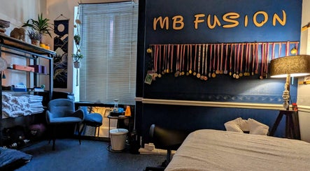 MB FUSiON- Edinburgh Massage Therapy afbeelding 2