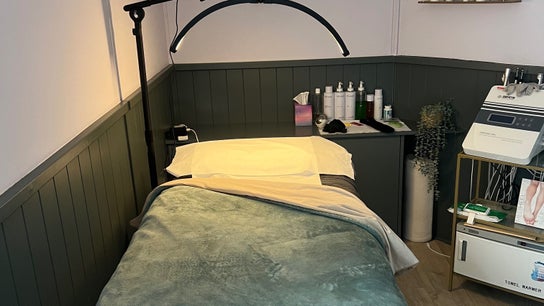 The Beauty Cabin Reigate