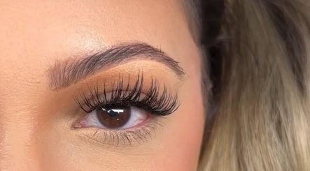 Lashes and Brows Australia ( Collaroy )