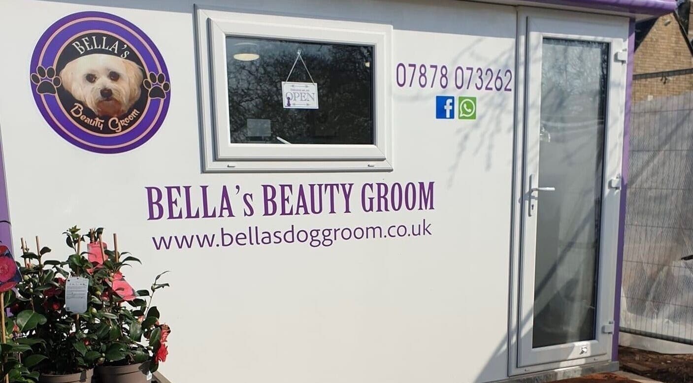 Front entrance of Bella’s Beauty Groom in Southampton, England featuring signage and contact details.