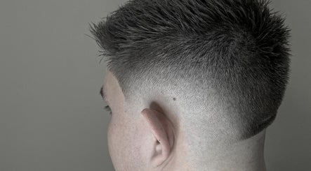 Εικόνα StavrouBros Barbershop  3