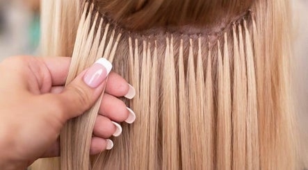 Image de Salon de Coiffure Laval | Bizzbook.ca 2