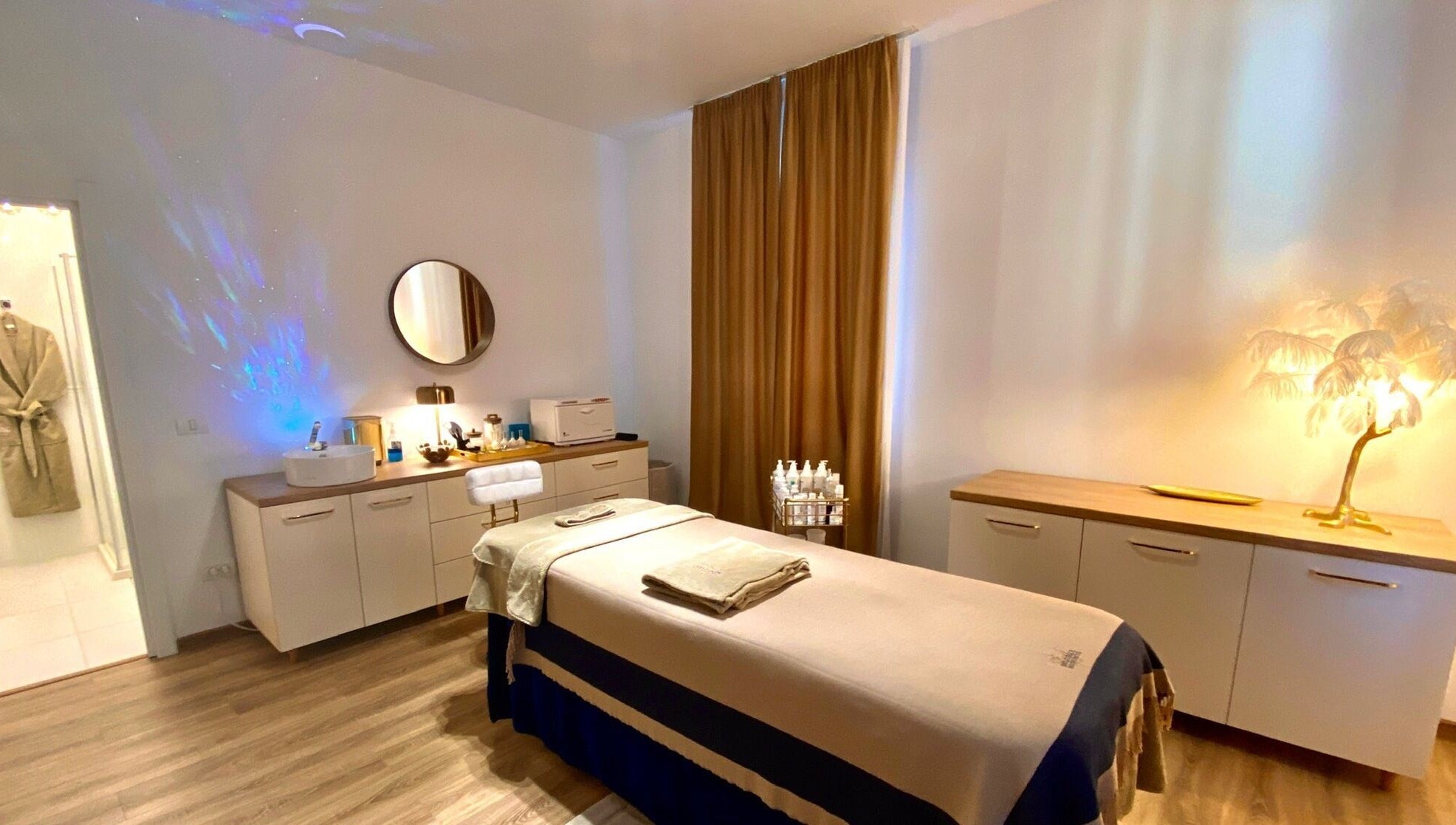 Camere de tratament rafinate la Cosalinda Beauty & Skincare - Centru Agreat Biologique Recherche, Voluntari, Județul Ilfov, RO.