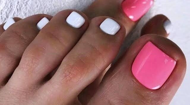 Bright pedicure at Ocean Tranquility Mobile Spa, Sandton, Gauteng, ZA.