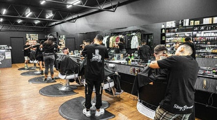 The Groomsmen Barber Shop billede 2