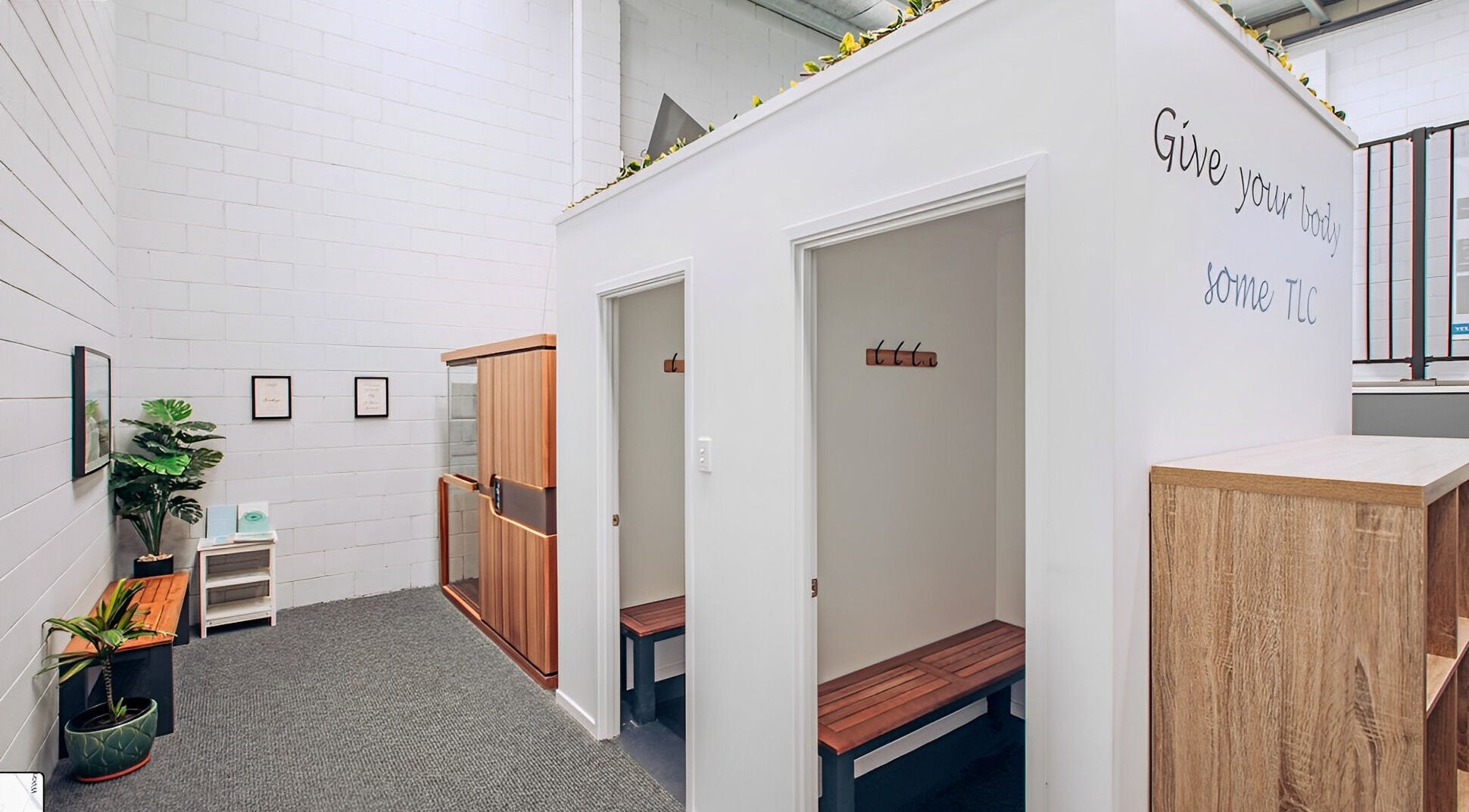 Relaxing wellness space at TLC Recovery in Alexandra Headland, Queensland, AU with seating and sauna.