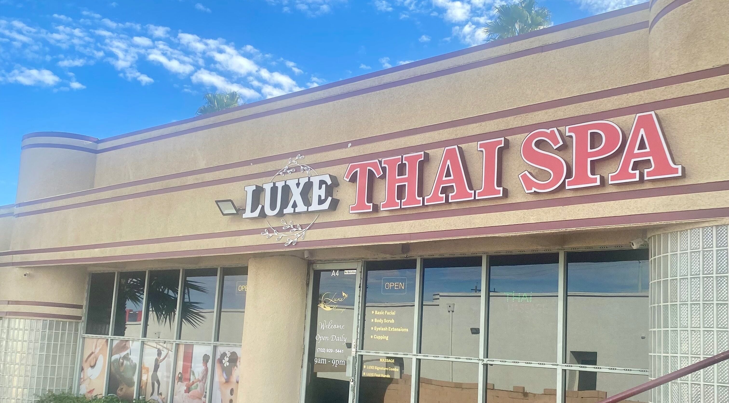 Front view of LUXE Thai Spa & Massage in Las Vegas, Nevada, US with welcoming exterior.
