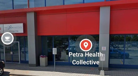 Petra Health Collective at The Spine Institute billede 3