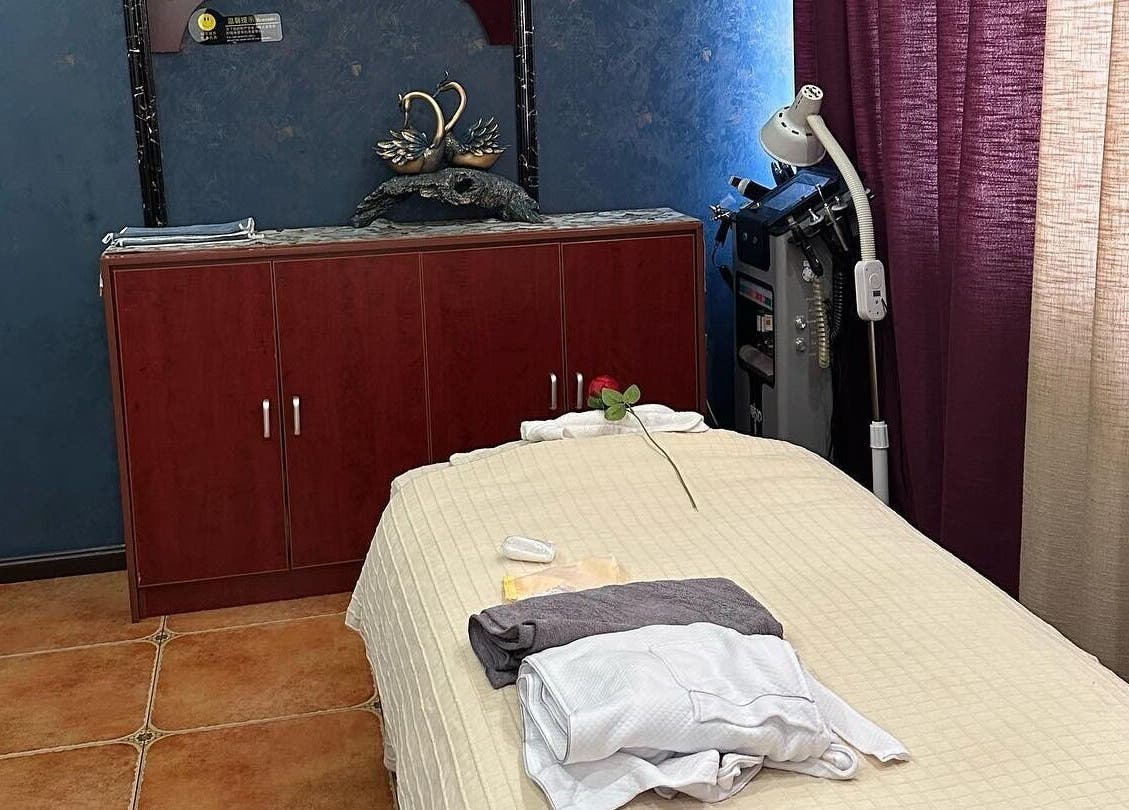 Relaxing spa room at My Nail & Beauty, Christchurch, Canterbury, NZ with massage table and calming decor.