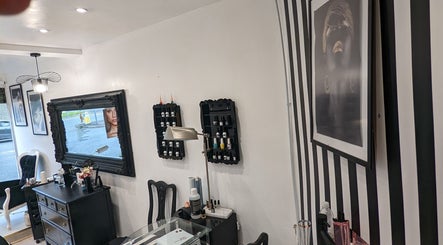 Tanya Beauty & Brow Bar image 2