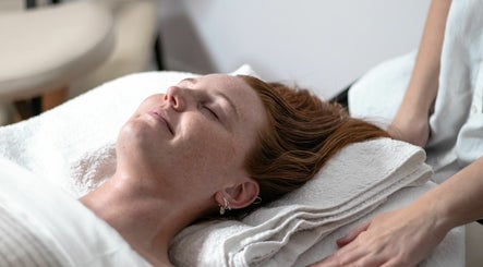 Scent Profile Clinical Aromatherapy image 3