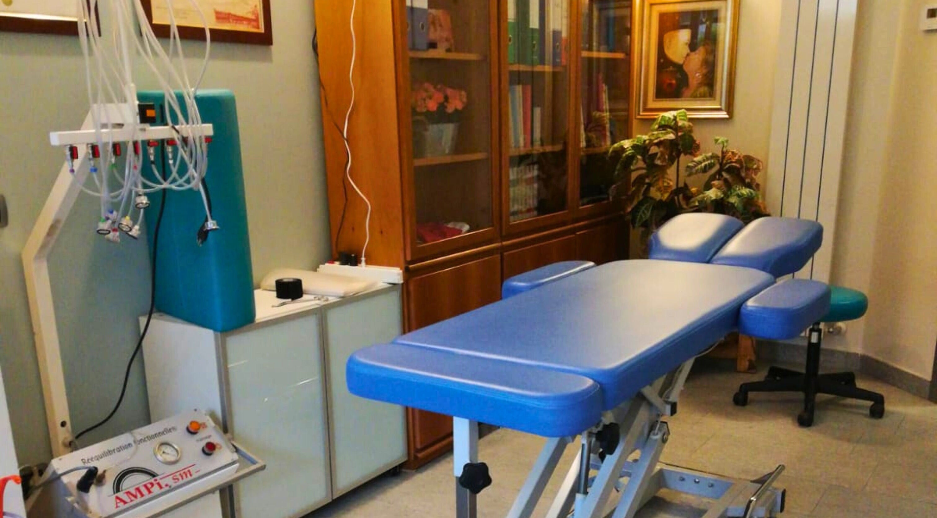 Sala trattamenti presso Dam Point - Sogedim, Zona Produttiva Sud, Lombardia, IT, accogliente e moderna.