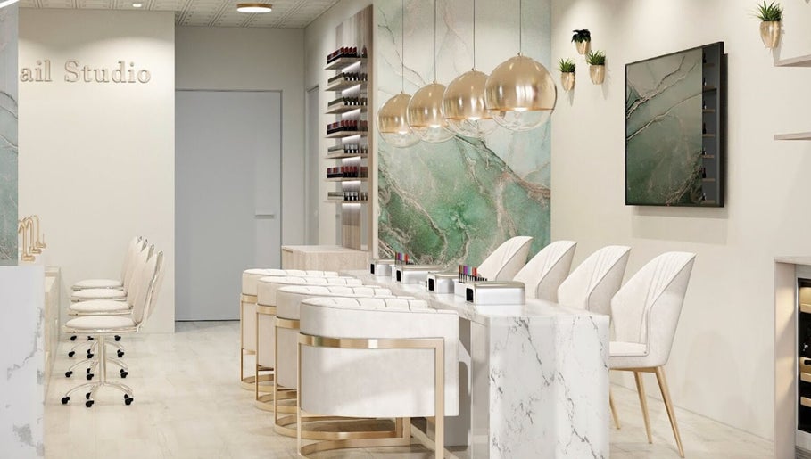 Upscale Nail Studio – obraz 1