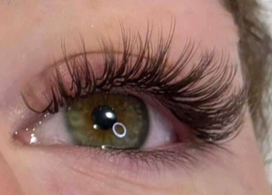 Stunning eyelash extensions at Lash & Beauty by Tamsin in Crowborough, England, GB.