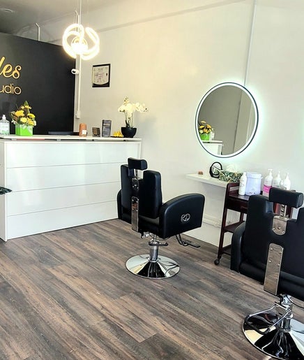 Sparkles Beauty Studio image 2