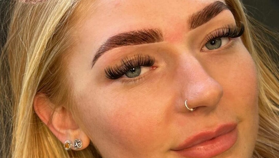 Brow'd & Blush'd by Helen image 1