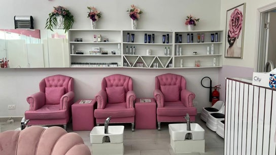 Intime Ladies Salon