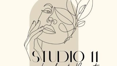 Studio 11 Nails and Beauty imaginea 1