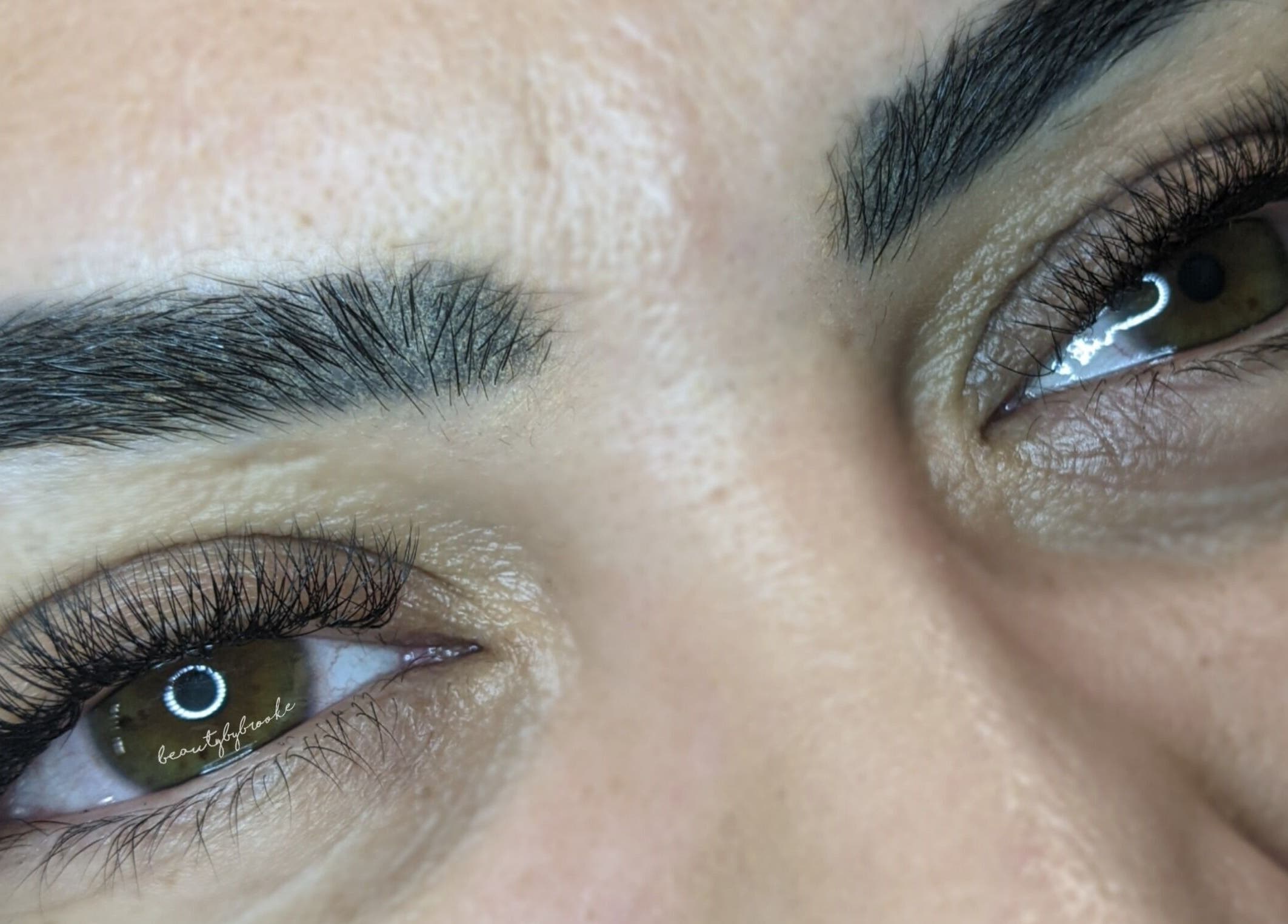 Close-up of elegantly styled lashes at Sage Rose Lash Studio, Budgewoi, New South Wales, AU.