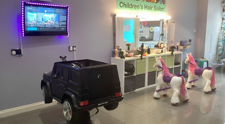 Little Darlings Childrens Hair Salon image 2