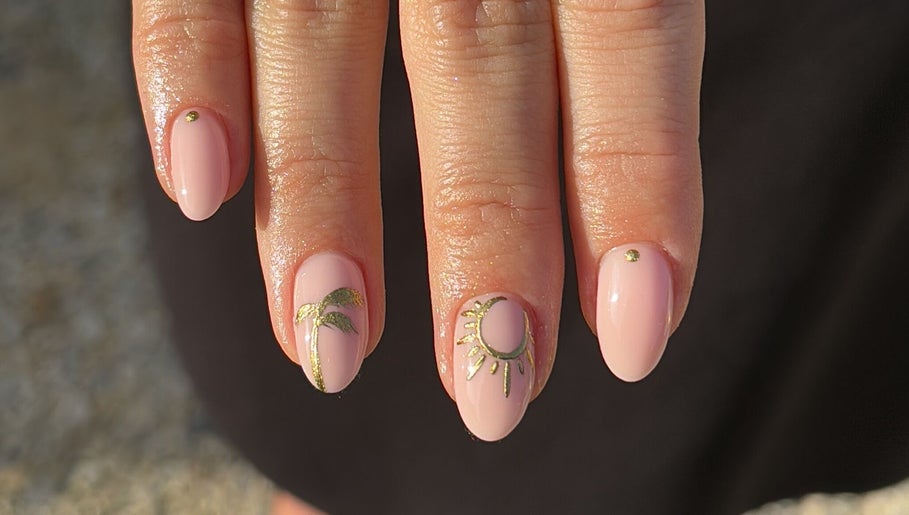 Nails By Jaz - Closed to New Clients image 1