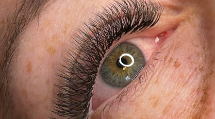 Immagine 2, Extension de cils Viviane