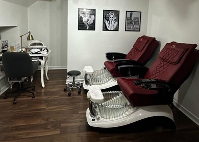 Luxurious pedicure chairs at Royal Gold Studios, Mullingar, County Westmeath, IE, ensure ultimate relaxation.
