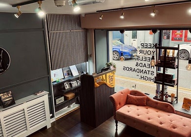 Interior of Royal Gold Studios, Mullingar, County Westmeath, IE, featuring a chic lounge area and reception.