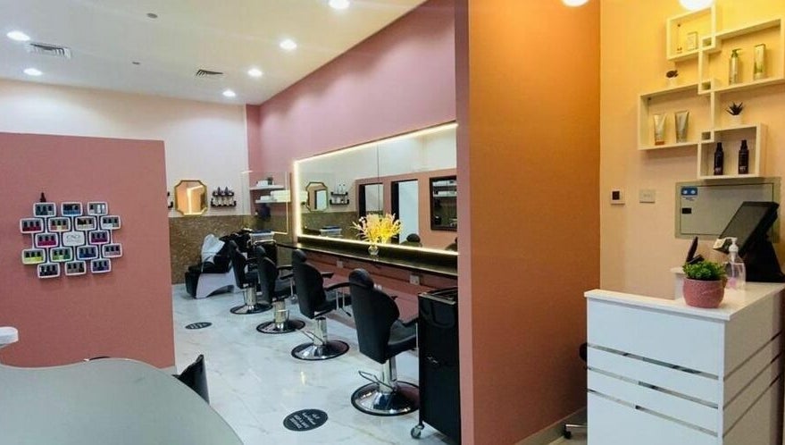 Simply You Beauty Salon – obraz 1