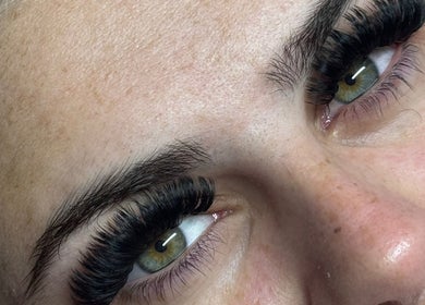 Close-up of luxurious eyelash extensions by Cw Artistry in Glasgow, Scotland, GB.